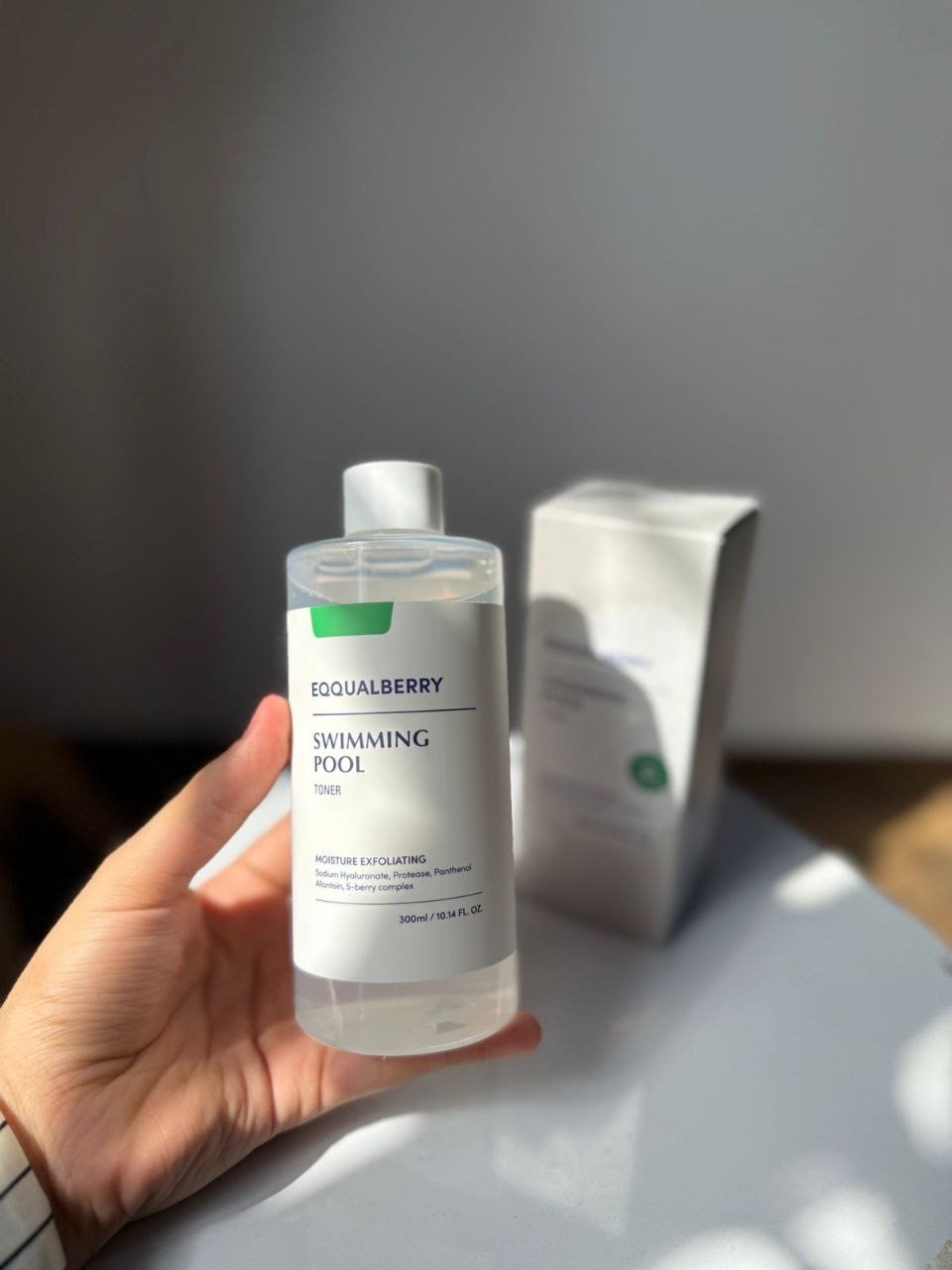 O EQQUALBERRY Swimming Pool Toner