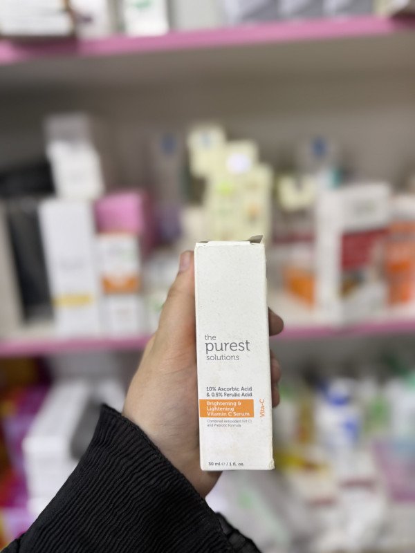 O  The Purest Solutions Brightening & Lightening Vitamin C Serum